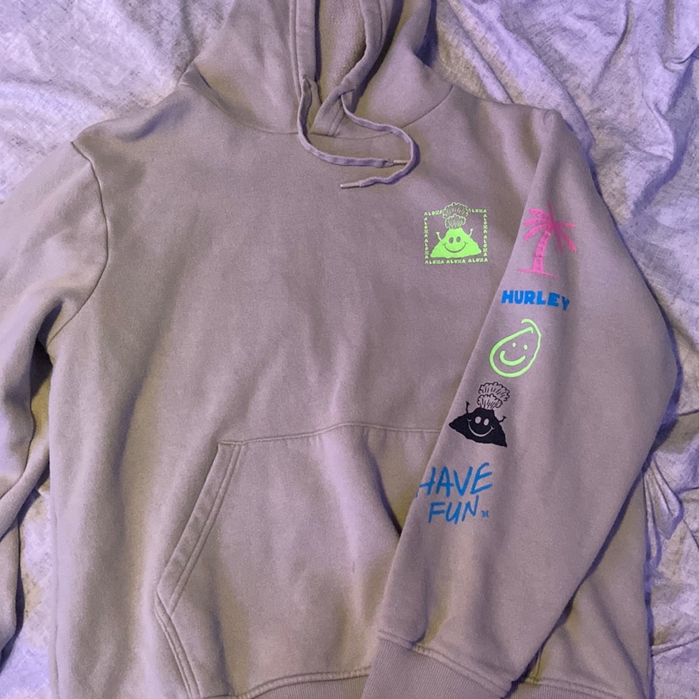 hurley hoodie size medium